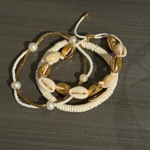 JCrew | Set of 3 Beaded Shell Bracelets | White/Gold
